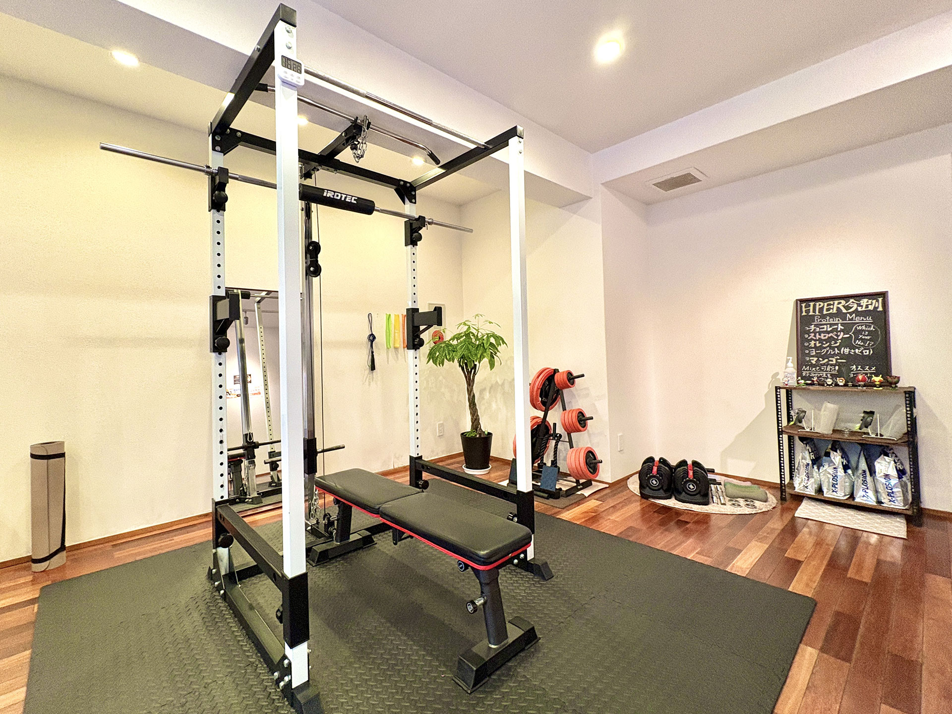 今出川店の店内写真